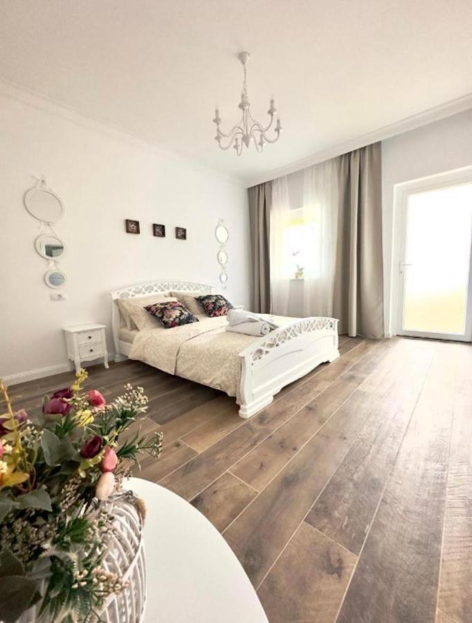 Bed and Breakfast Alma Rezidence Turda Exterior foto